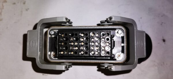 Gniazdo HARTING  nr.3 - obrazek 2