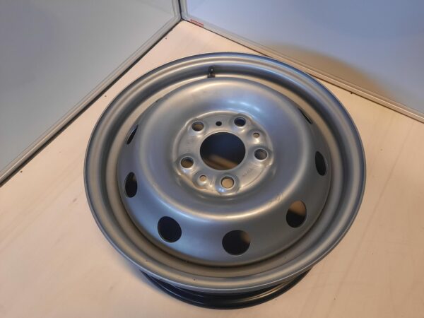 Felga stalowa 15"Fiat Ducato Citroen Jumper Boxer - obrazek 3