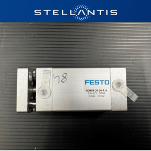 Siłownik pneumatyczny FESTO ADNGF-20-30-P-A