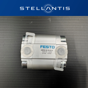 Siłownik pneumatyczny FESTO ADVU-32-15-P-A